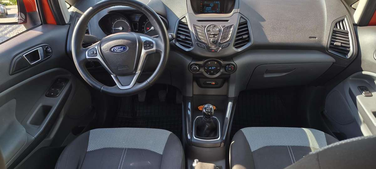 Ford EcoSport 2015 — interior