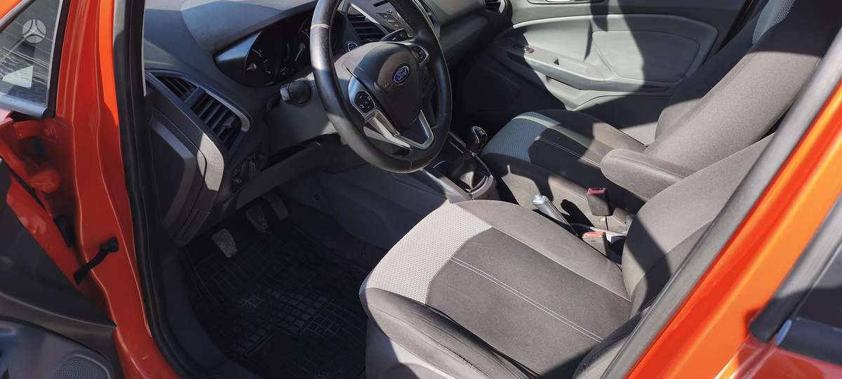 Ford EcoSport 2015 — photo 7