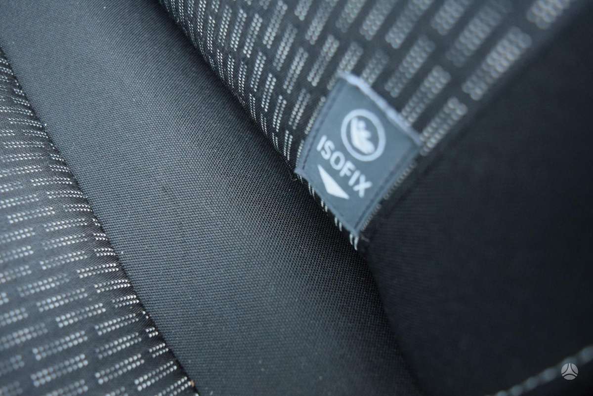 Toyota Auris 2014 — photo 11