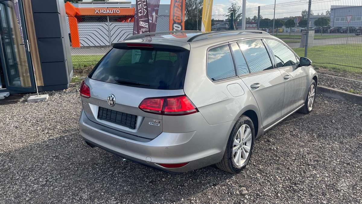 Volkswagen Golf 2015 — photo 10