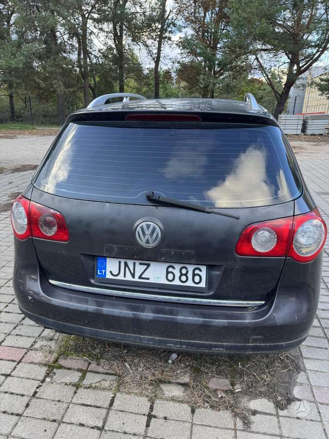 Volkswagen Passat 2006 — салон