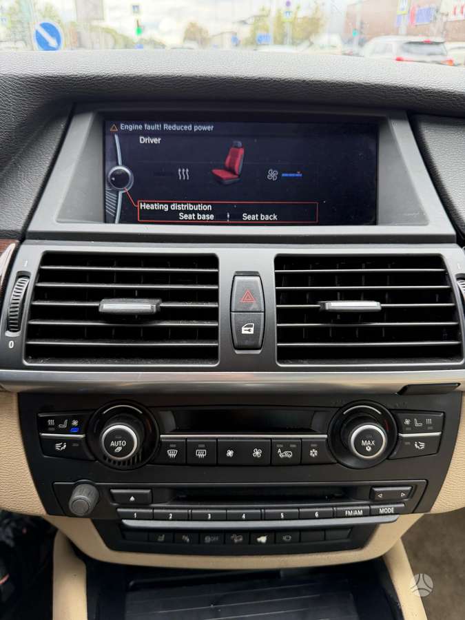 BMW X6 2014 — photo 31
