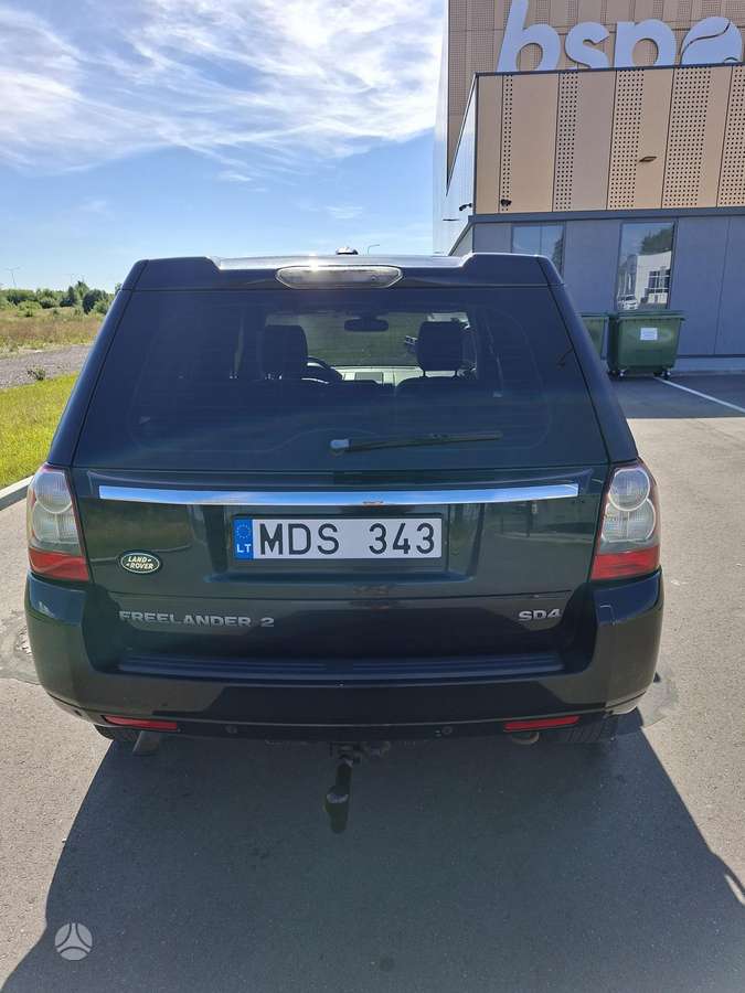 Land Rover 2011 — photo 12