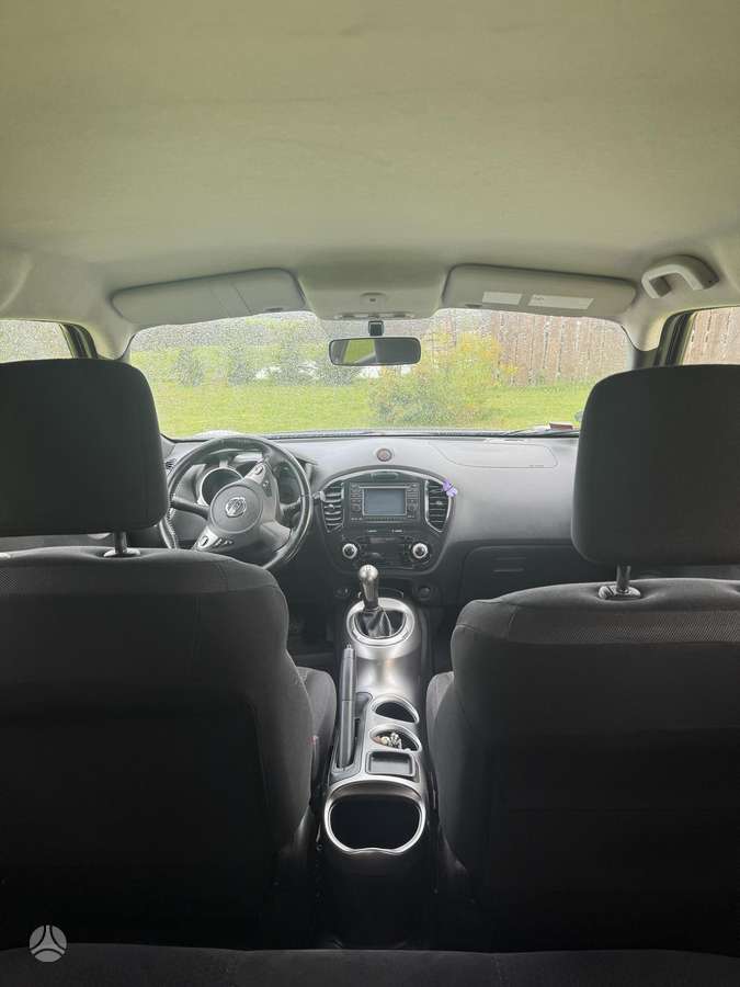 Nissan Juke 2011 — photo 15