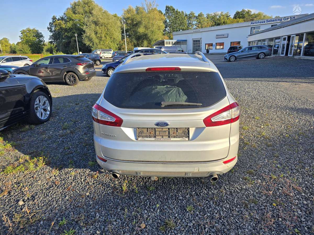 Ford Mondeo 2011 — photo 5