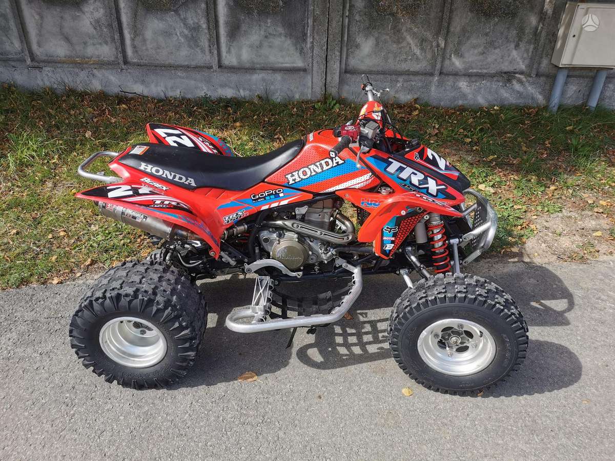 Honda TRX 2007 — engine 450 cm³