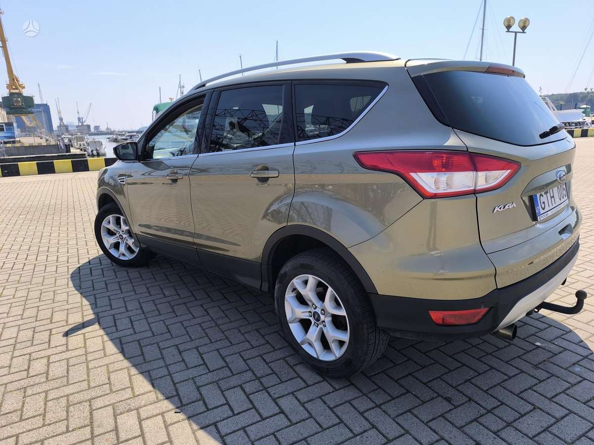 Ford Kuga 2014 — фото 9