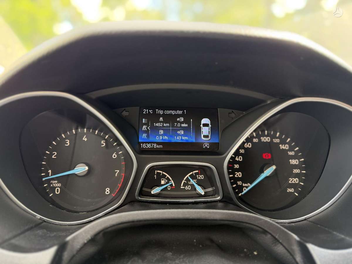 Ford Focus 2015 — фото 12