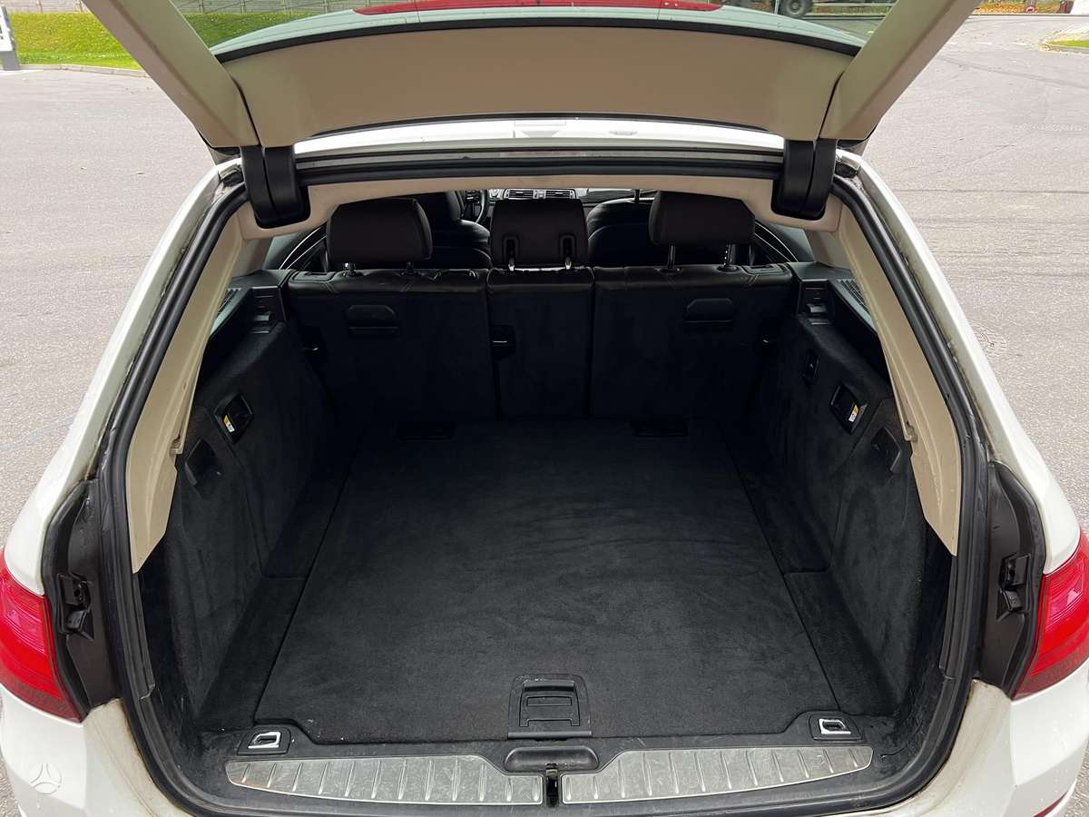 BMW 530 2014 — photo 26