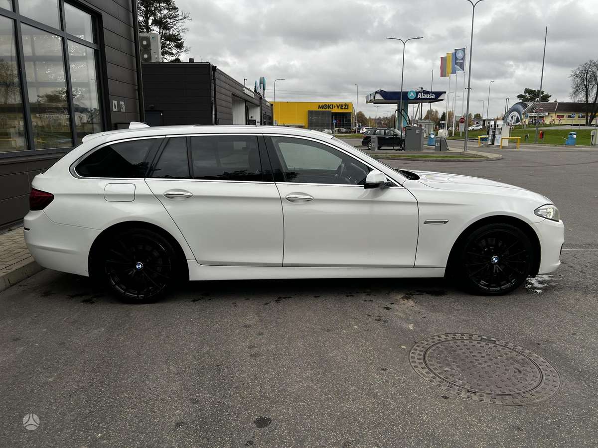 BMW 530 2014 — photo 7