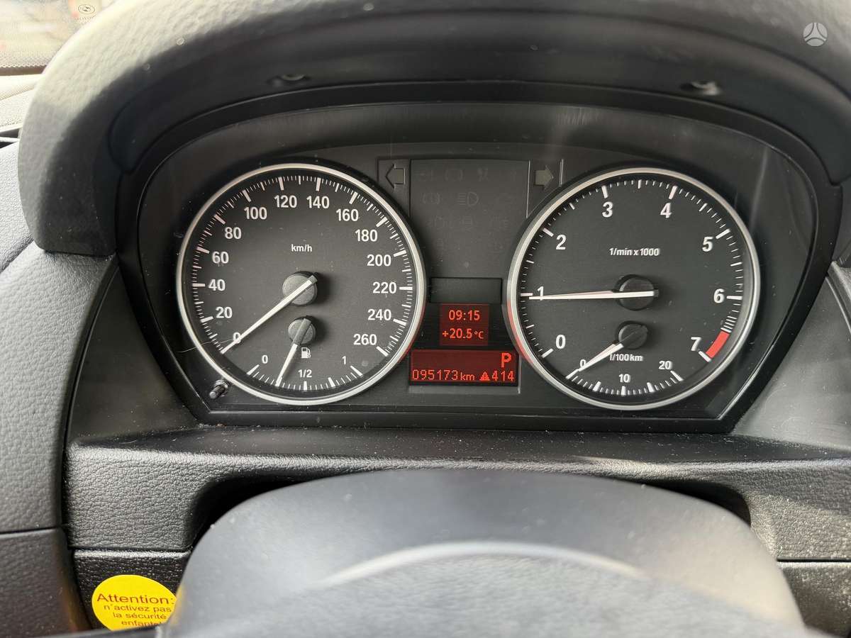 BMW X1 2013 — фото 14