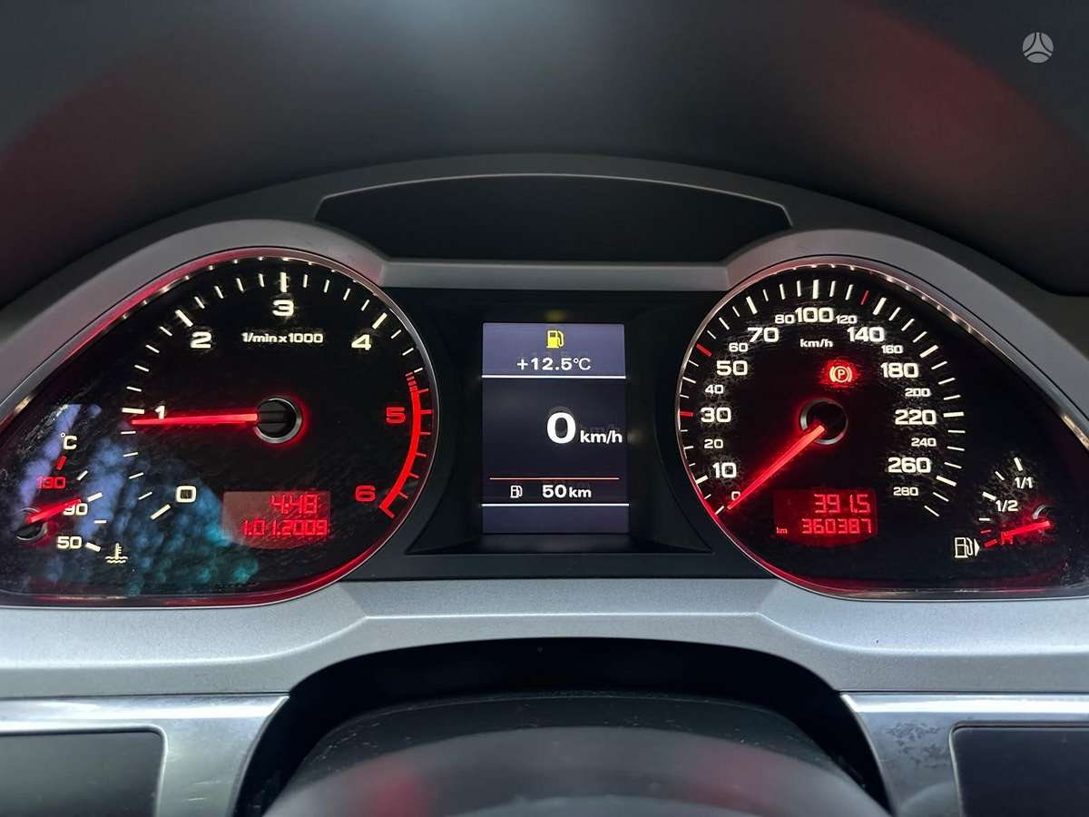 Audi A6 2009 — photo 12