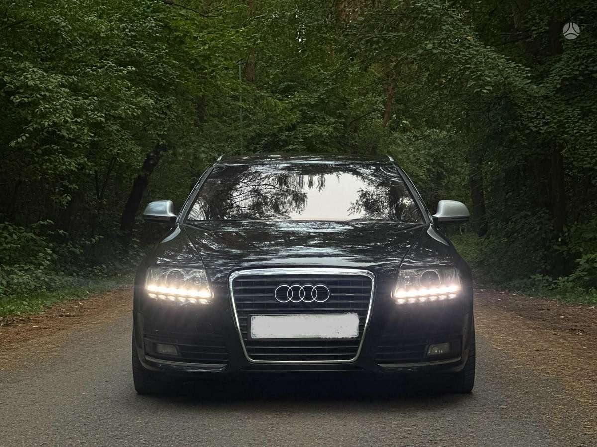 Audi A6 2009 — interior