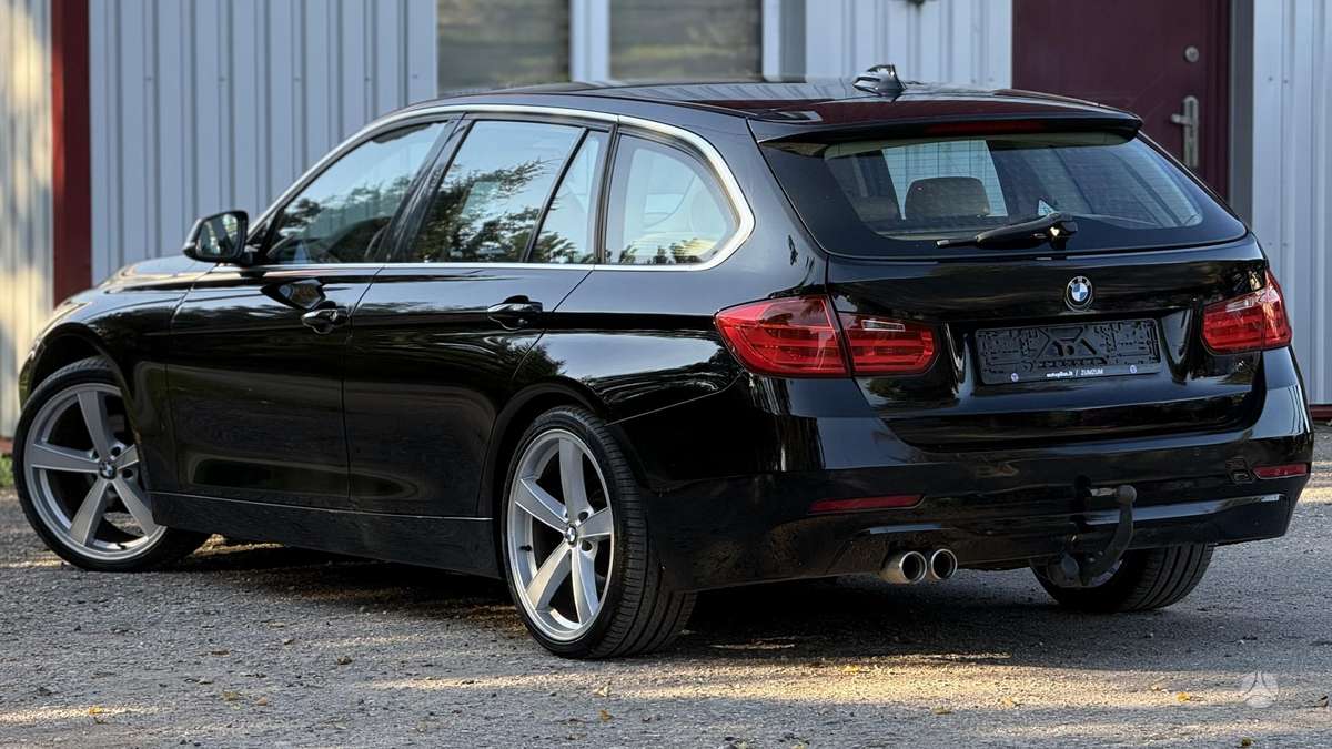 BMW 318 2013 — двигун 1995 cm³, 143 HP (105kW)