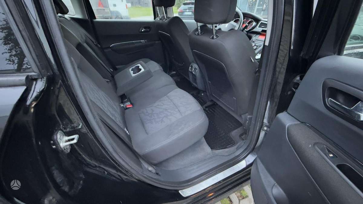 Peugeot 3008 2010 — photo 10