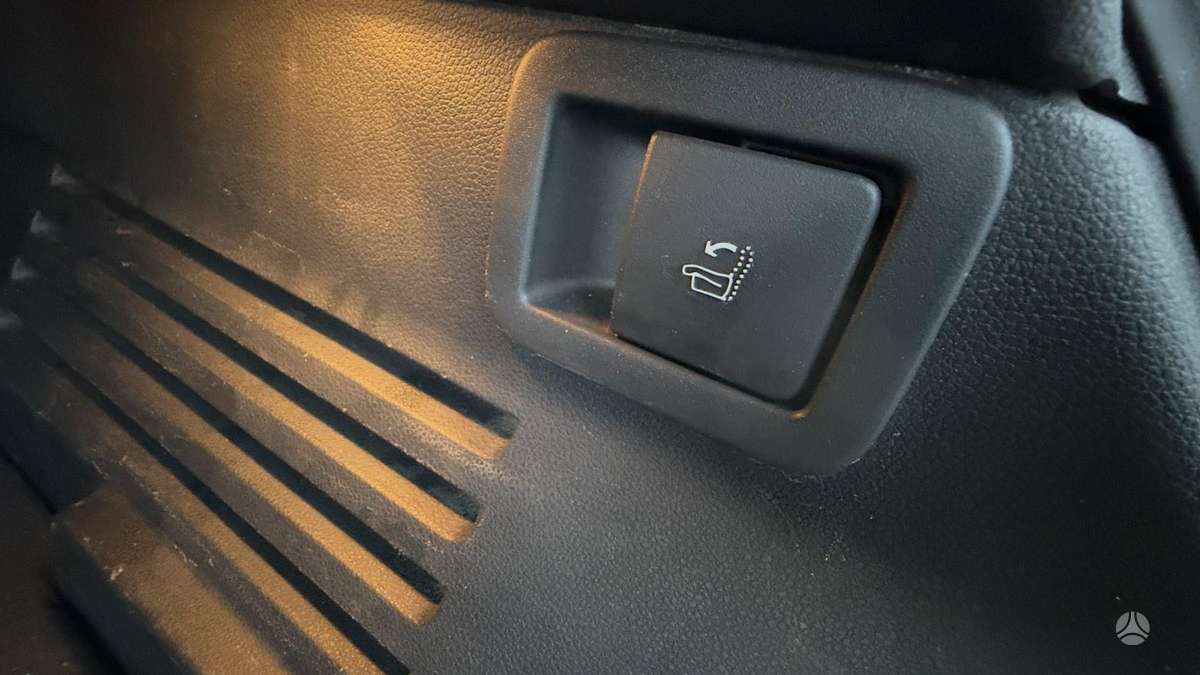 Peugeot 3008 2010 — photo 12