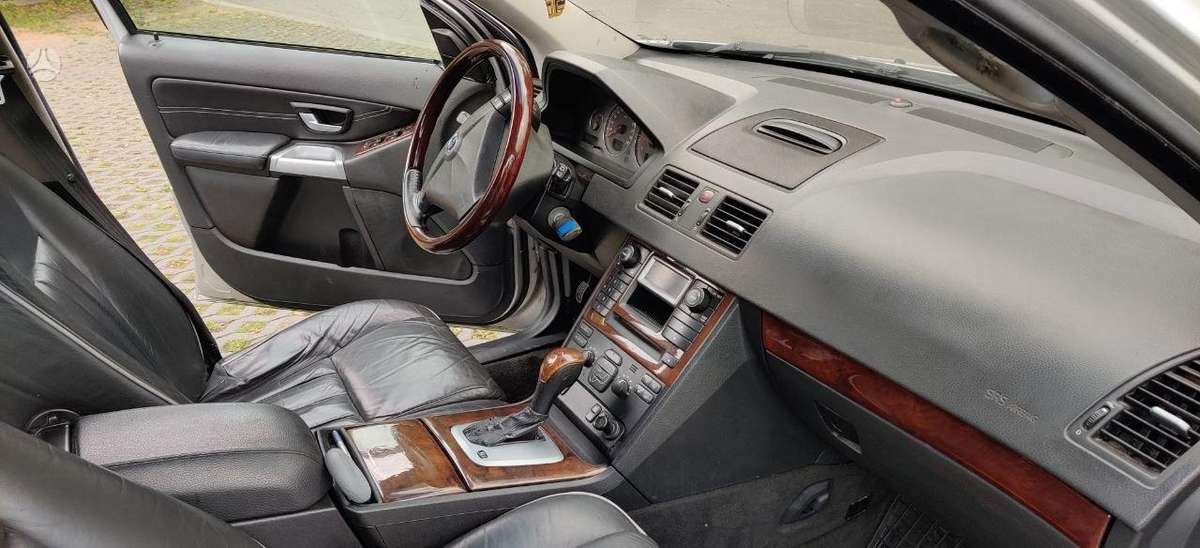 Volvo XC90 2005 — photo 14
