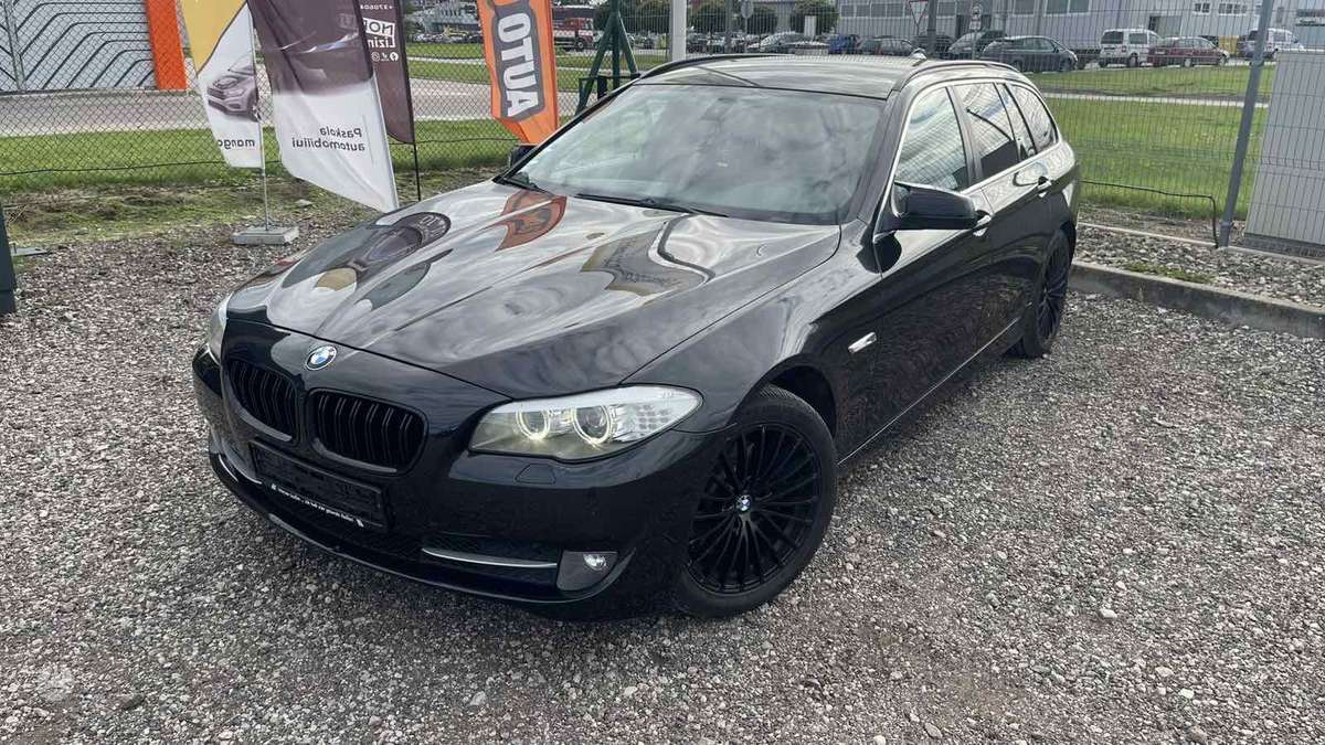 BMW 520 2011 — photo 5