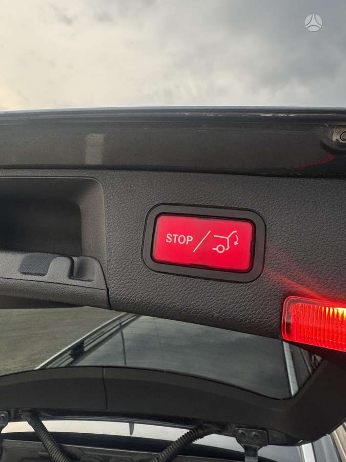 Mercedes-Benz C250 2012 — photo 12