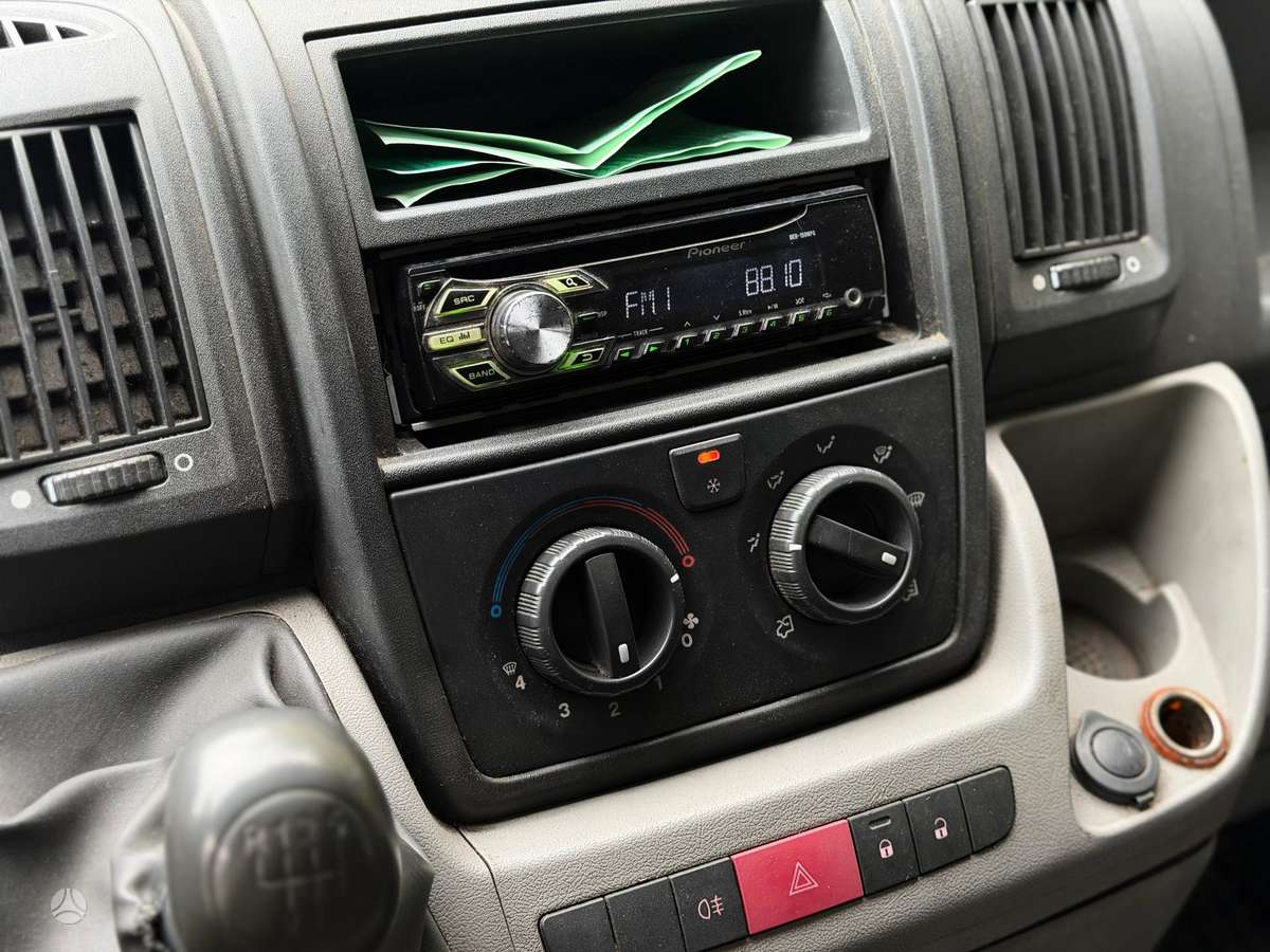Peugeot Boxer 2009 — photo 9