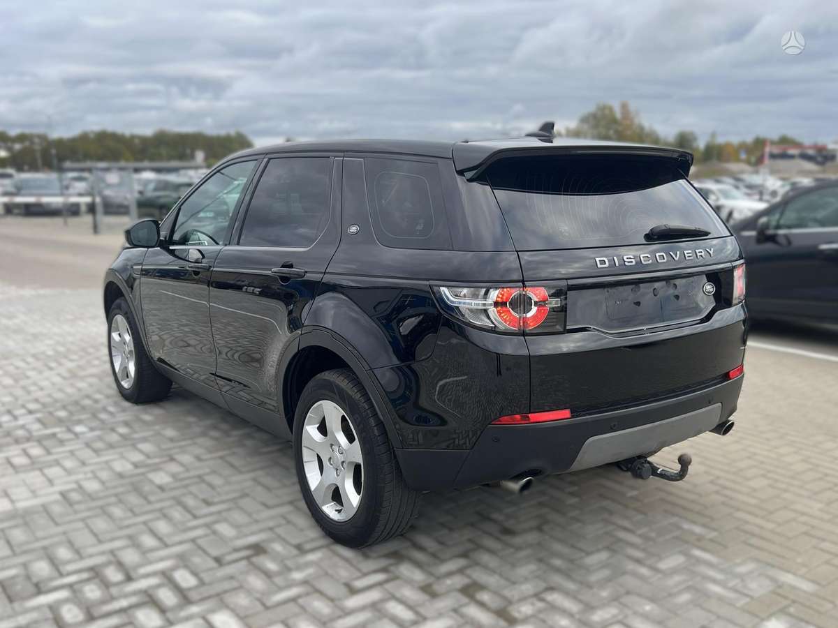 Land Rover 2015 — interior