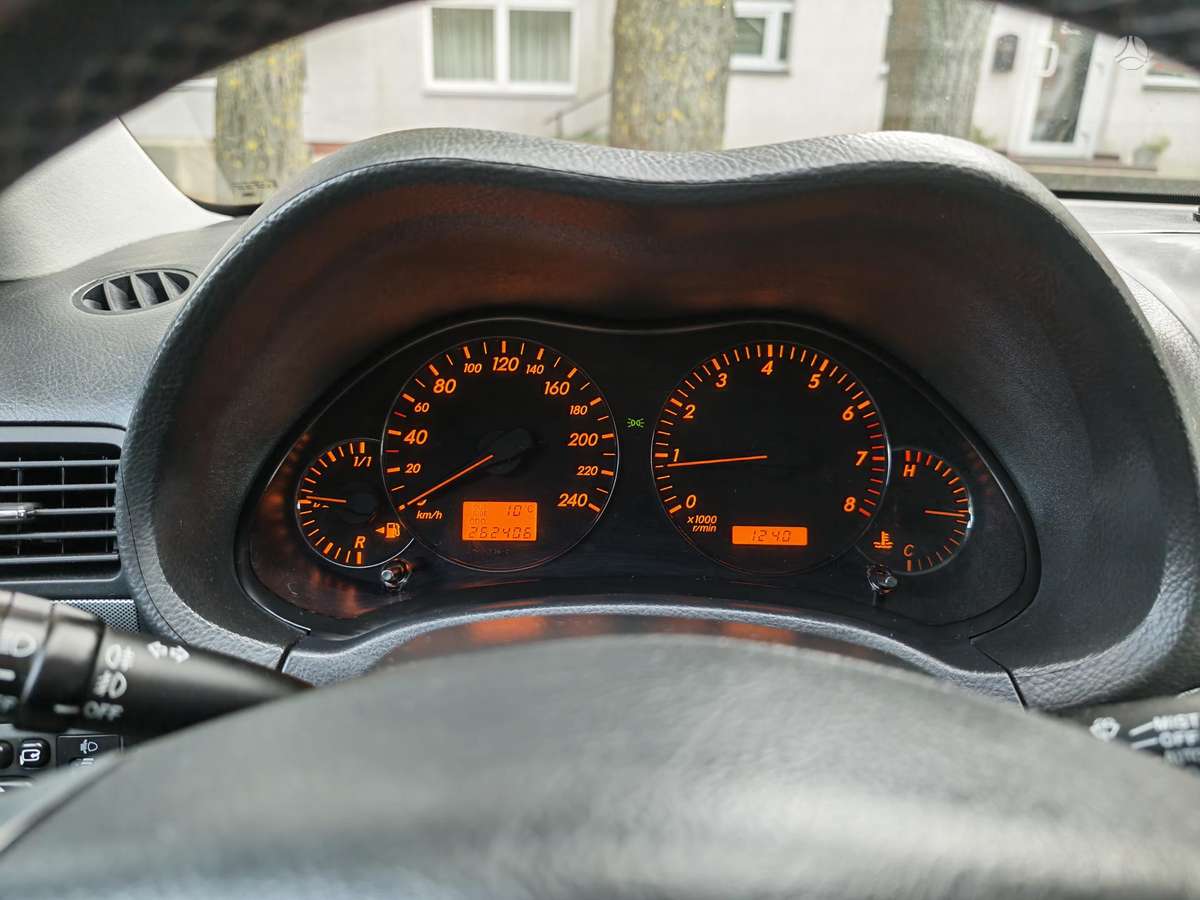 Toyota Avensis 2006 — photo 8