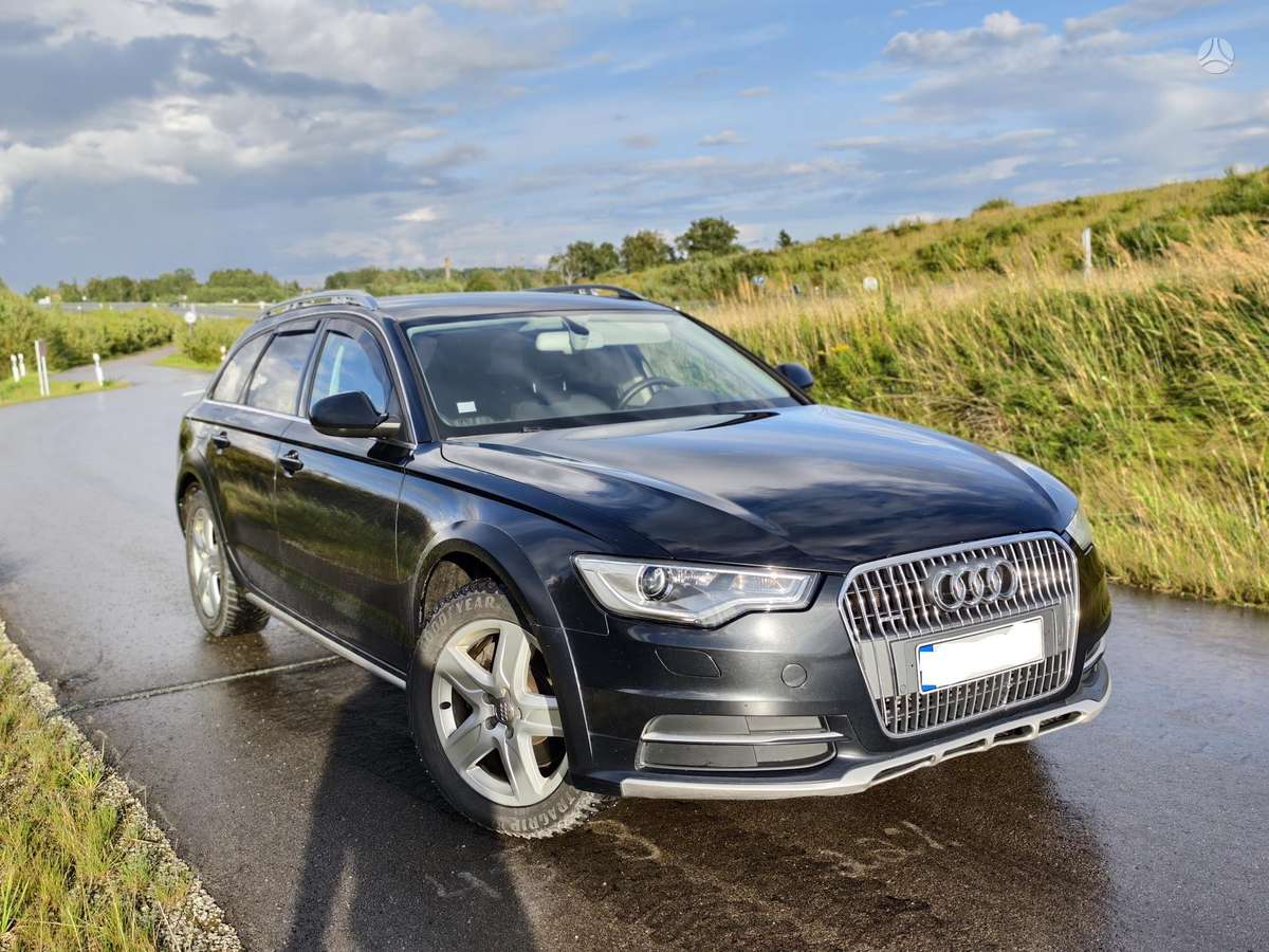 Audi A6 2012 — rear view