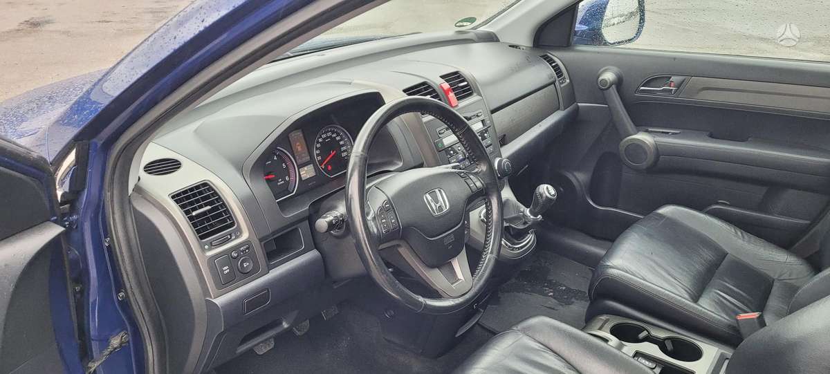 Honda CR-V 2010 — photo 10
