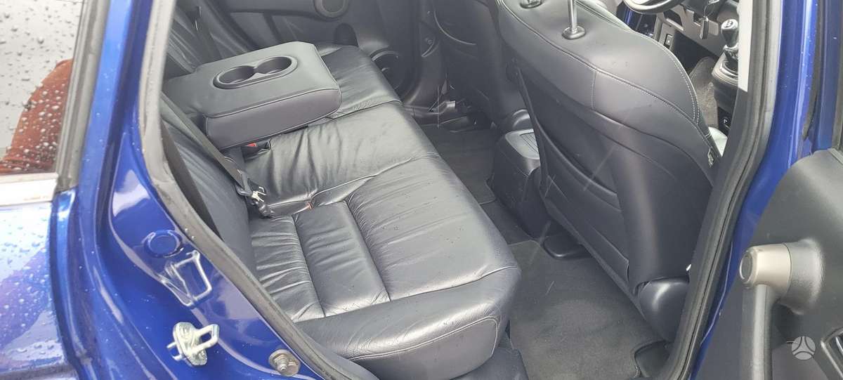 Honda CR-V 2010 — photo 19