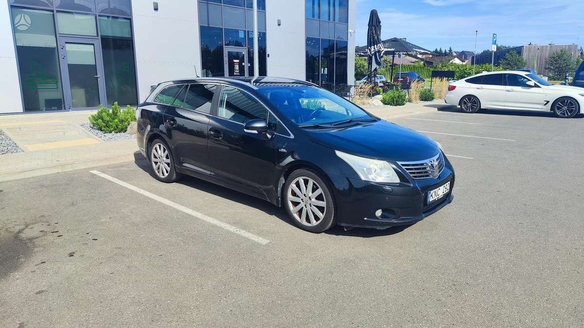 Toyota Avensis, 2009