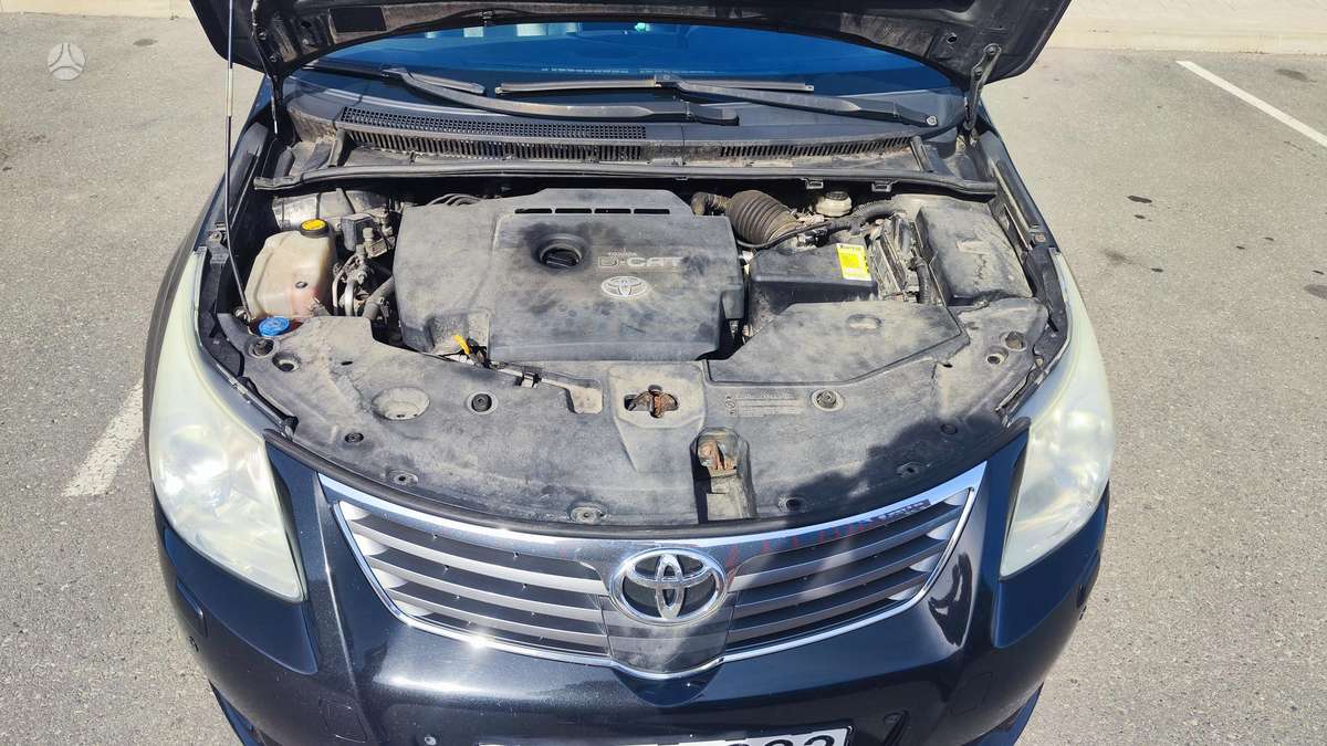 Toyota Avensis 2009 — photo 19