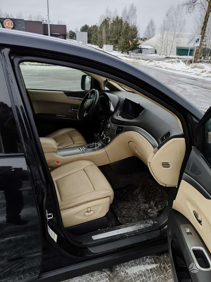Subaru Tribeca 2006 — interior
