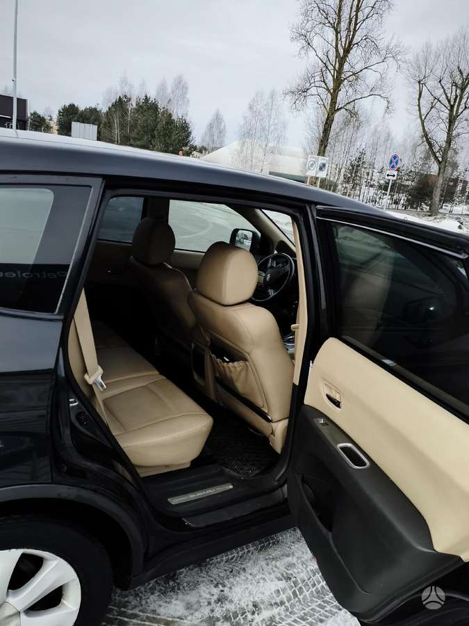 Subaru Tribeca 2006 — engine 3000 cm³, 245 HP (180kW)