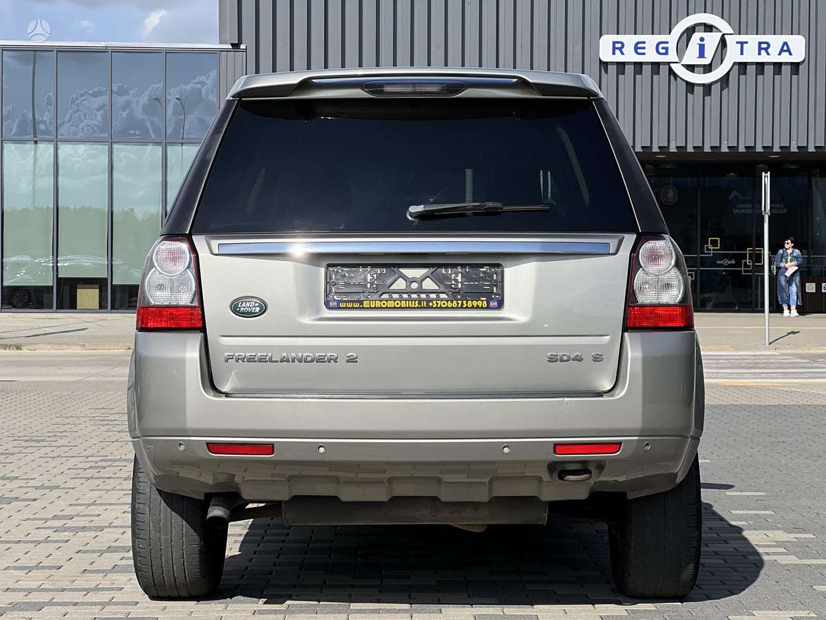 Land Rover 2011 — photo 6