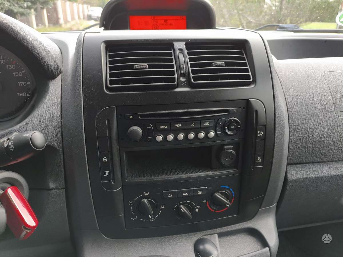 Citroen Jumpy 2015 — photo 8
