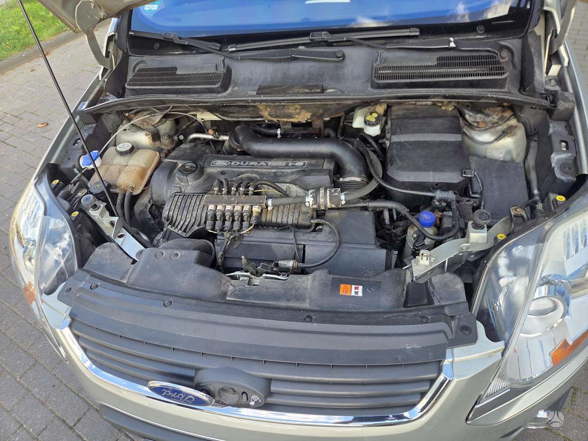 Ford Kuga 2009 — photo 12