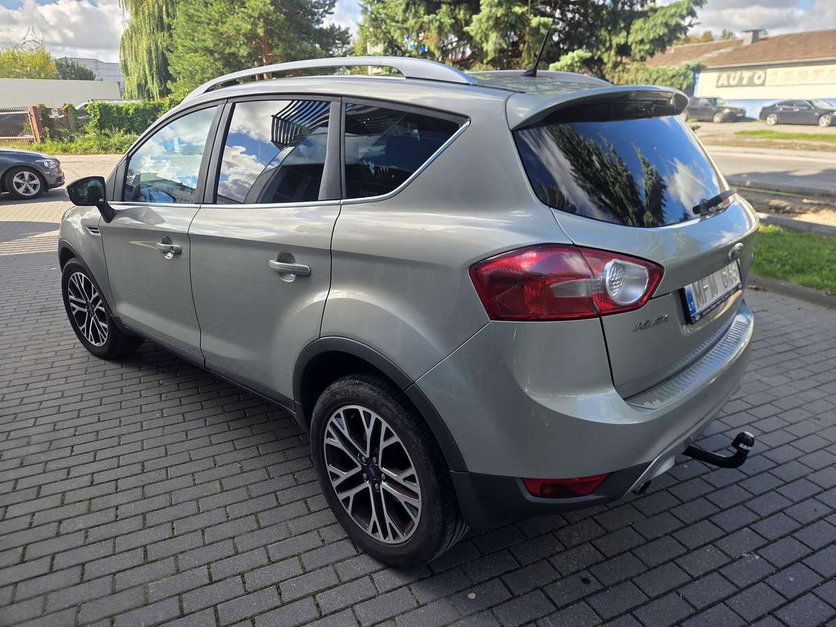 Ford Kuga 2009 — engine 2500 cm³