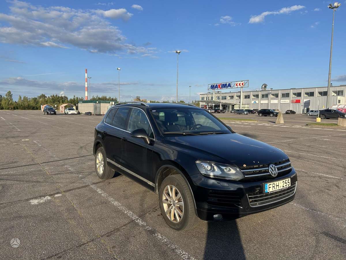 Volkswagen Touareg 2011 — двигун 2967 cm³, 245 HP (180kW)