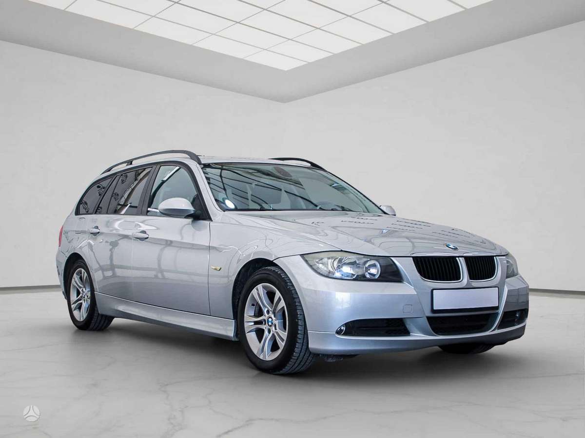 BMW 320 2009 — photo 8