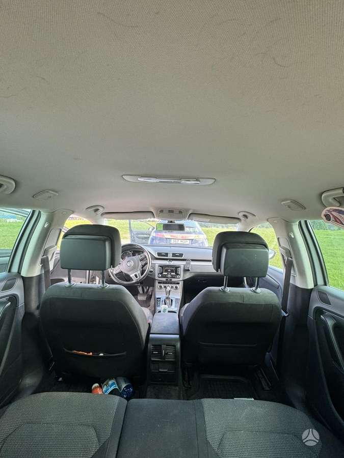 Volkswagen Passat 2012 — photo 6