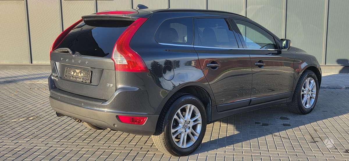 Volvo XC60 2013 — photo 11