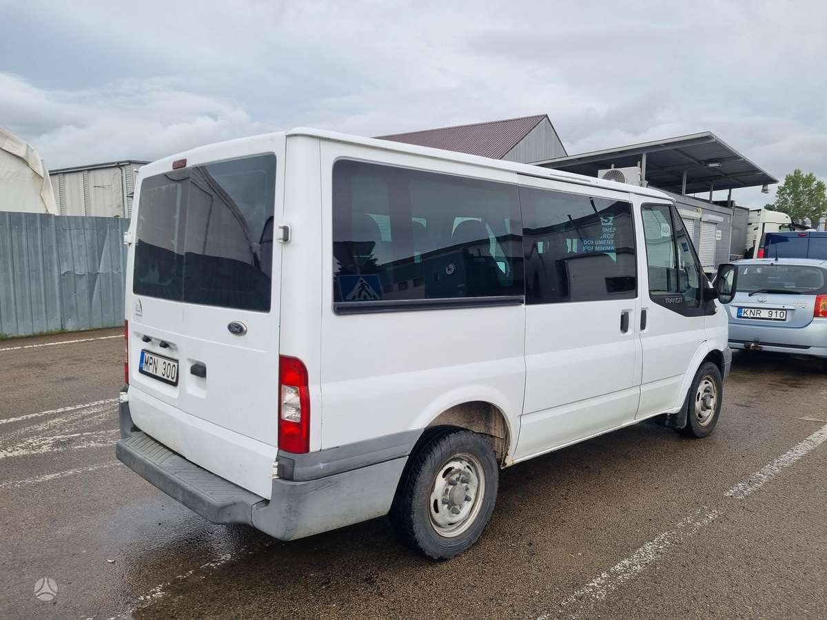 Ford Transit 2008 — photo 10