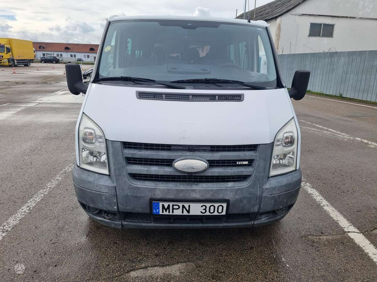 Ford Transit 2008 — interior