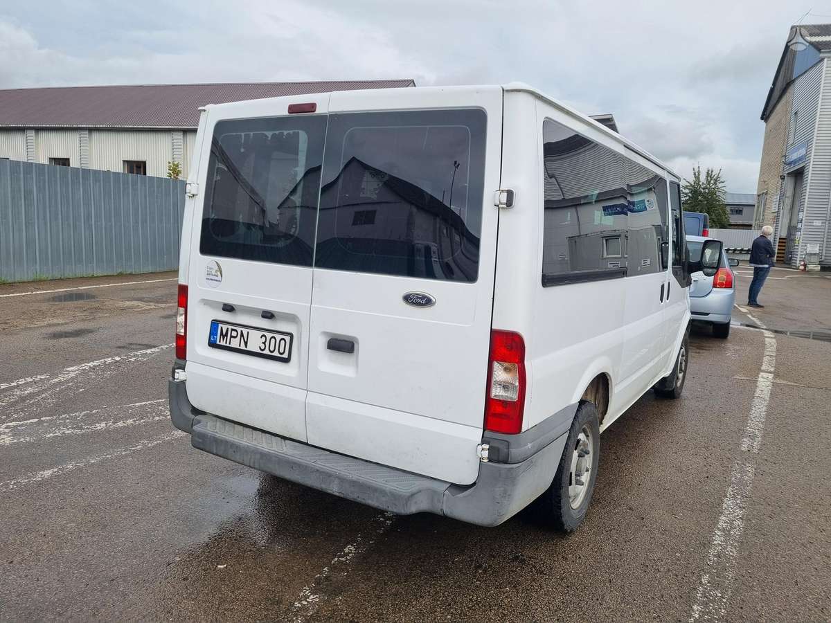 Ford Transit 2008 — photo 9