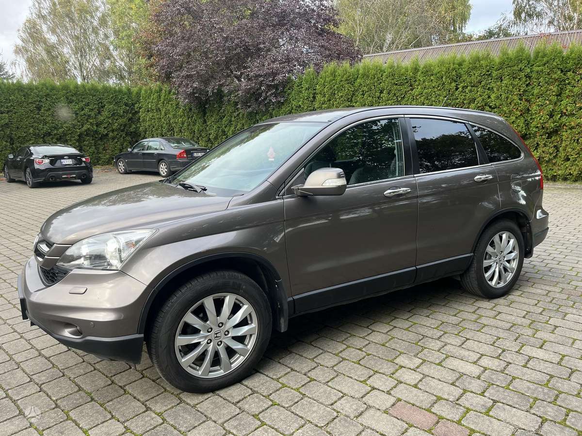 Honda CR-V 2010 — двигун 2199 cm³, 150 HP (110kW)