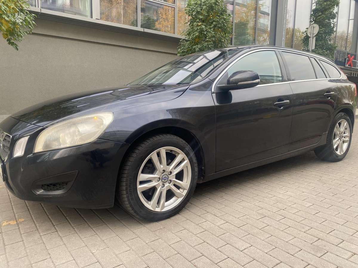 Volvo V60 2011 — photo 5