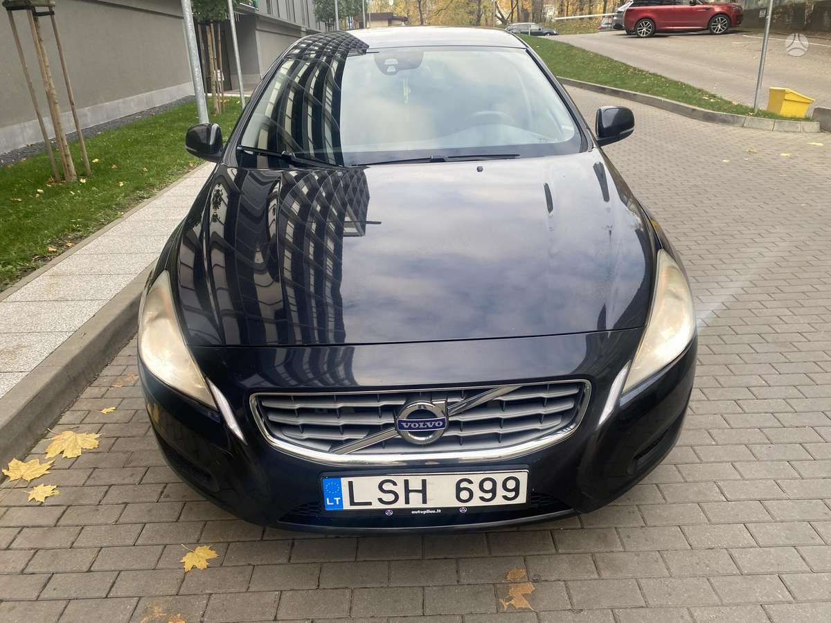 Volvo V60 2011 — photo 7