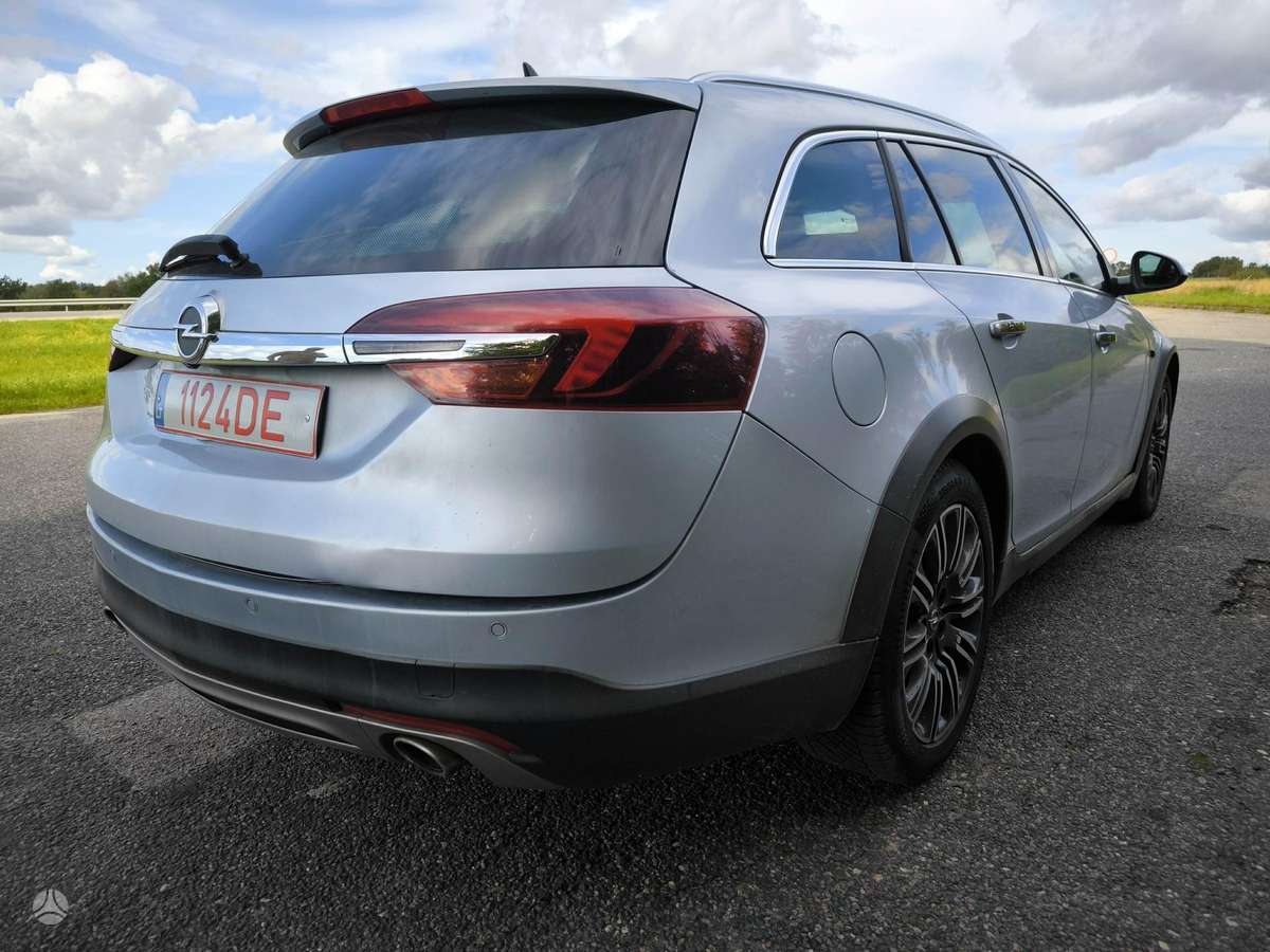 Opel Insignia 2013 — photo 8