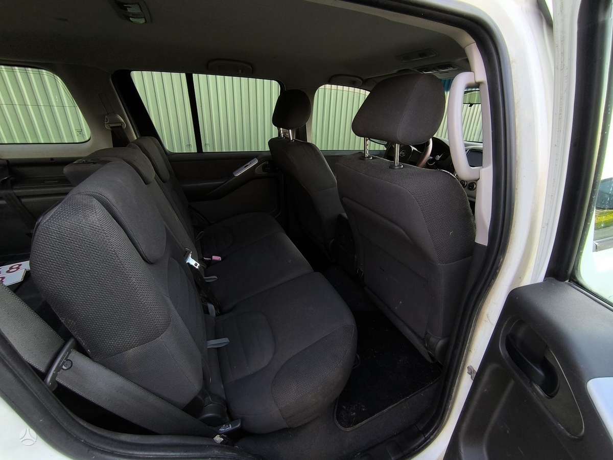 Nissan Pathfinder 2008 — фото 11