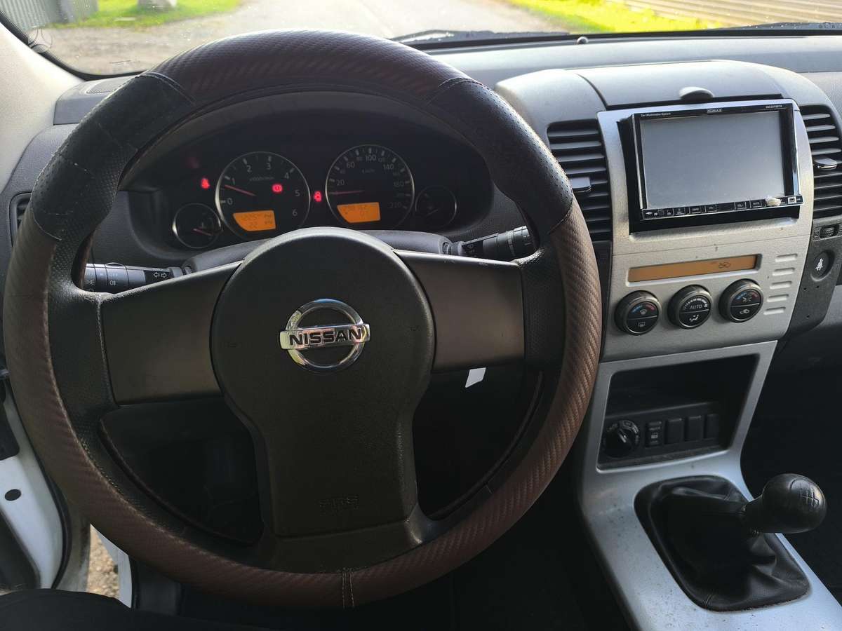 Nissan Pathfinder 2008 — фото 12